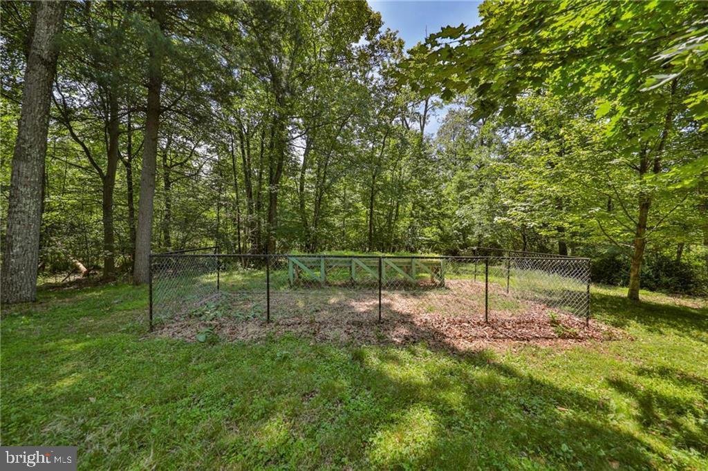 3337 William Cir