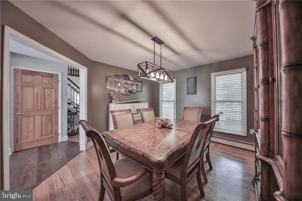 3337 William Cir