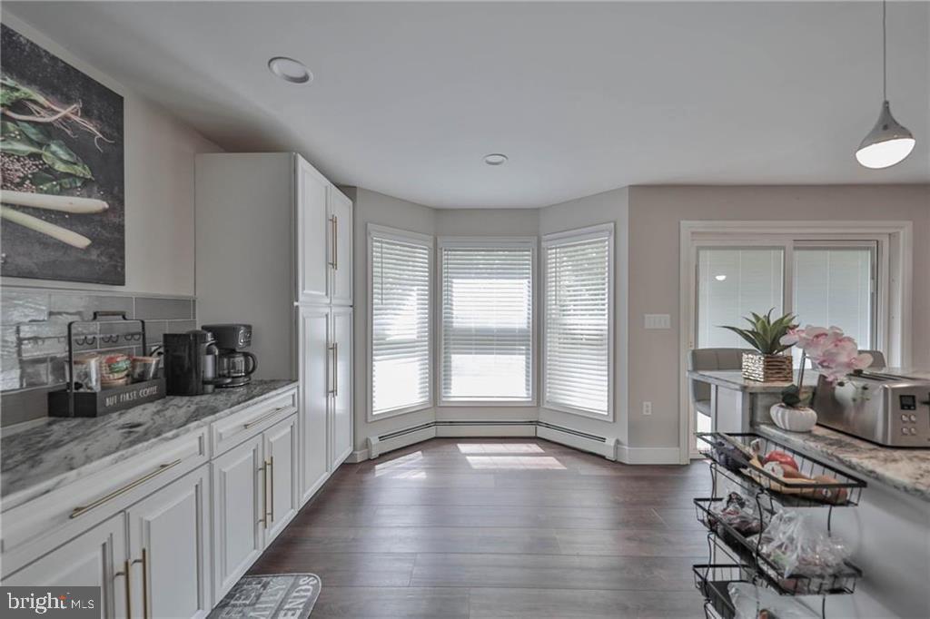 3337 William Cir