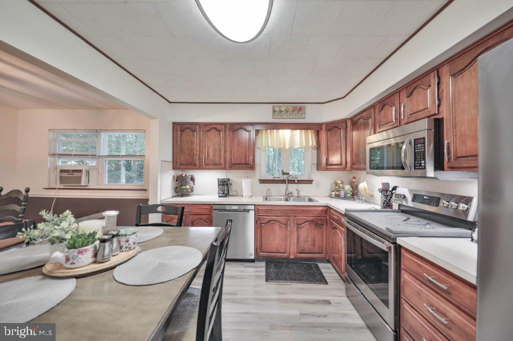 3014 Lanze Ln