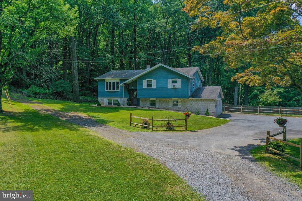 3014 Lanze Ln