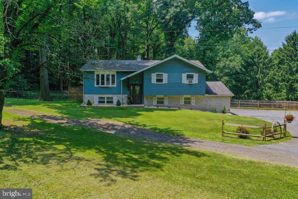 3014 Lanze Ln