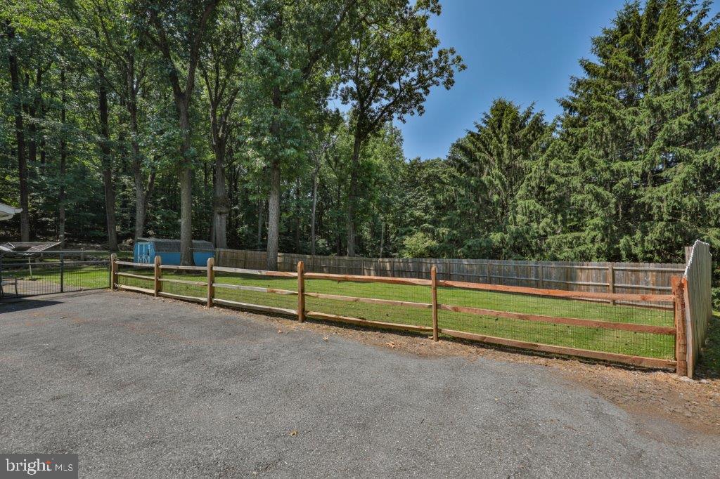 3014 Lanze Ln