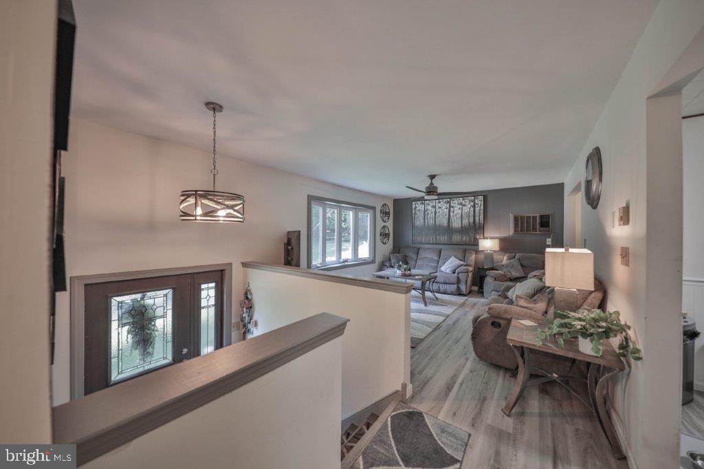 3014 Lanze Ln