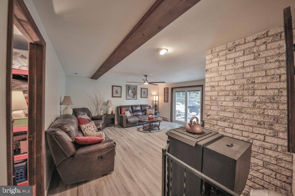 3014 Lanze Ln