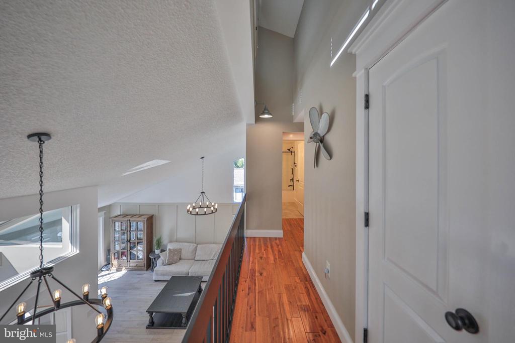 2718 WINDY HILL ROAD
