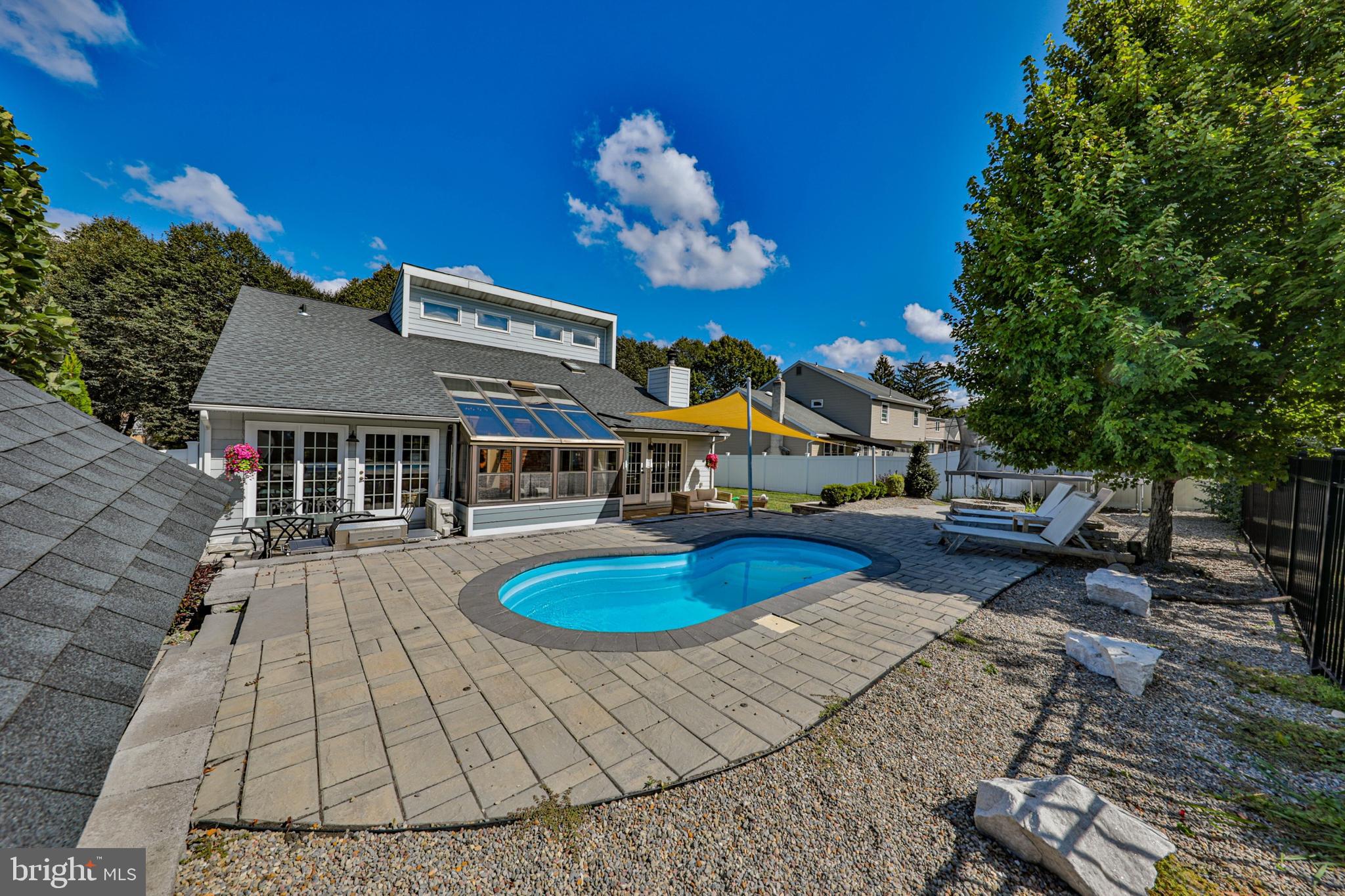 2718 WINDY HILL ROAD