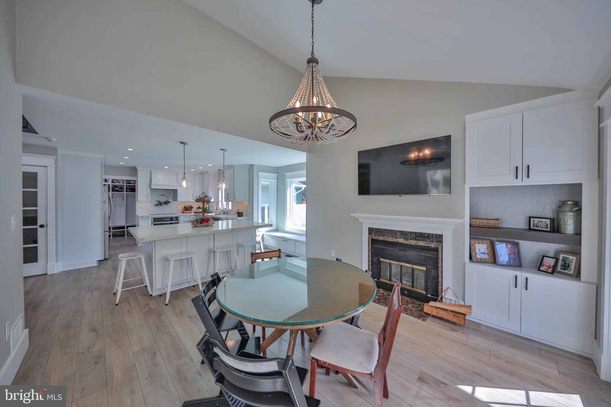 2718 WINDY HILL ROAD