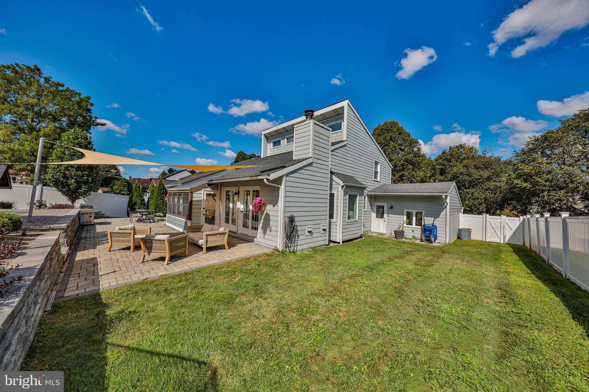 2718 WINDY HILL ROAD