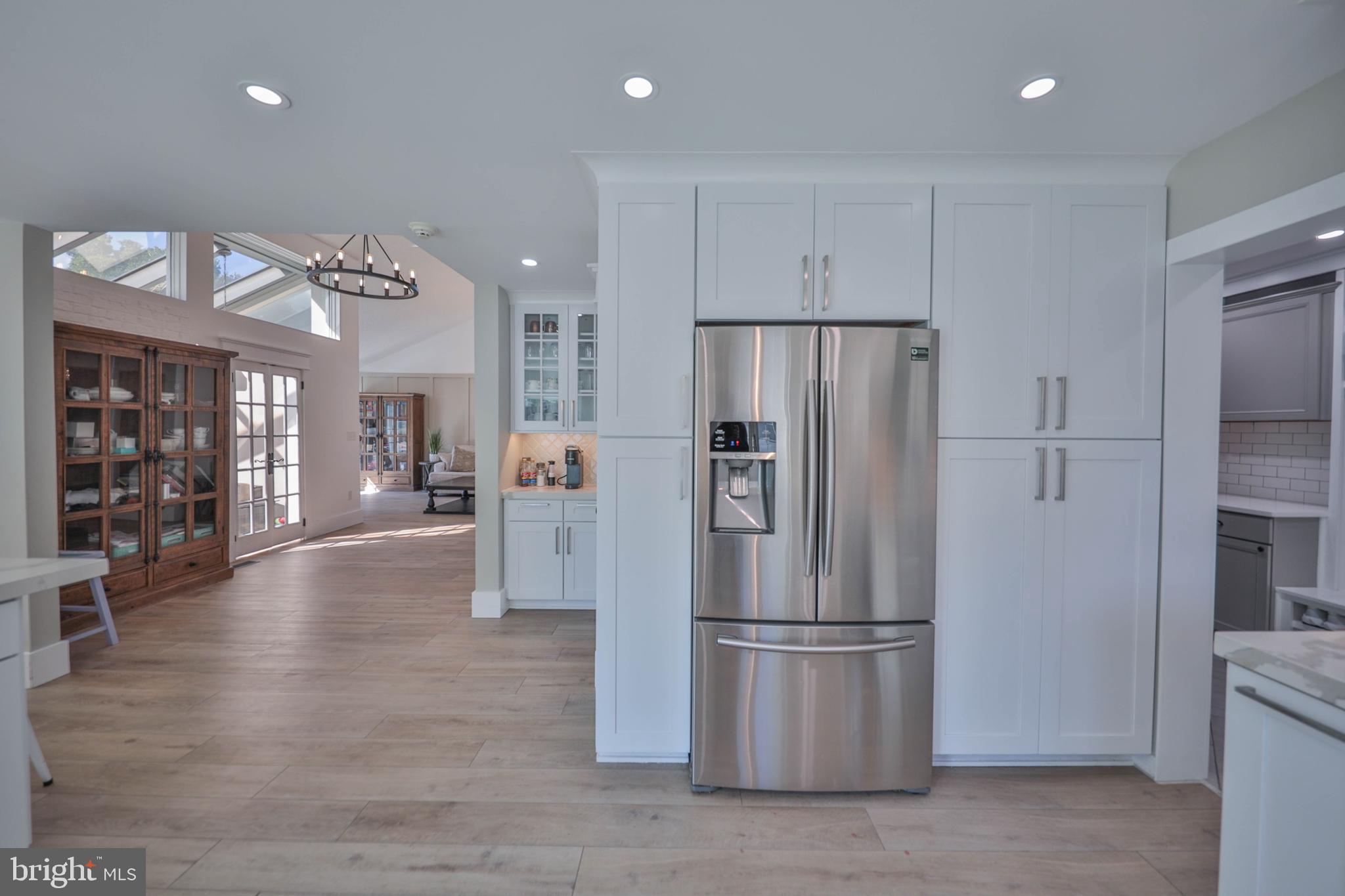 2718 WINDY HILL ROAD