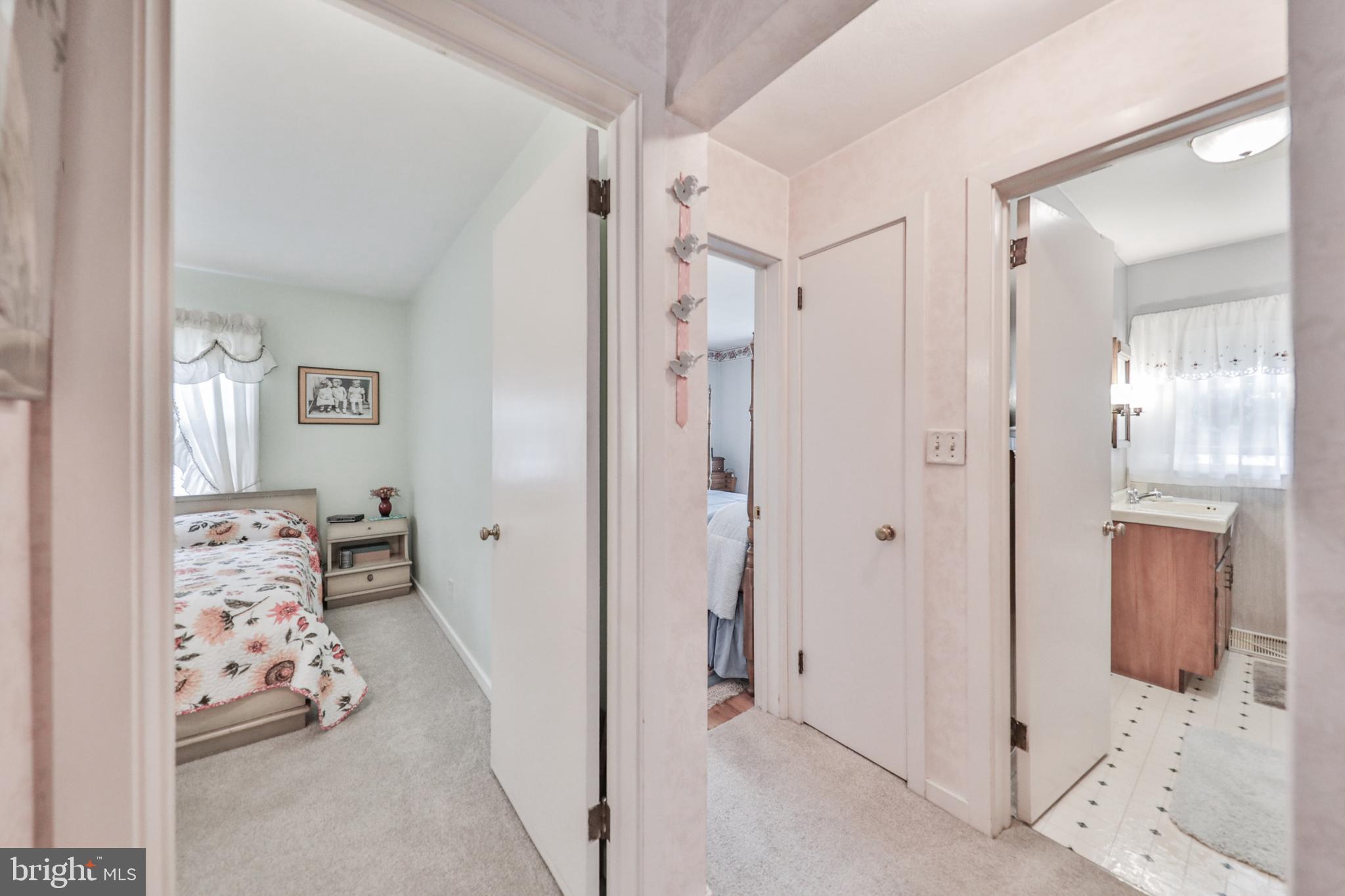 2883 W SOUTH STREET