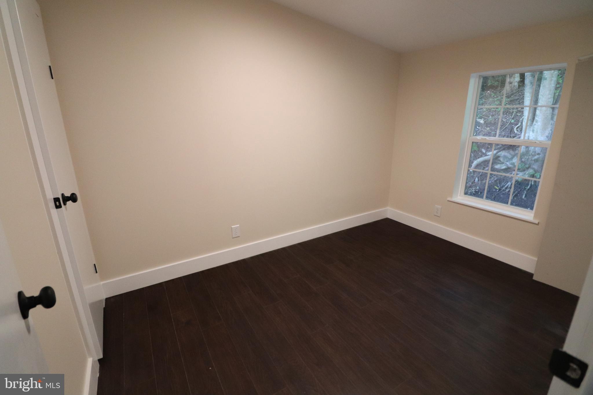 1215 Blue Mountain Cir