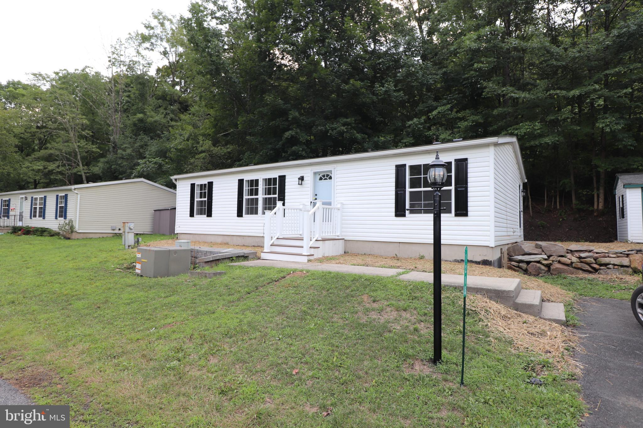 1215 Blue Mountain Cir