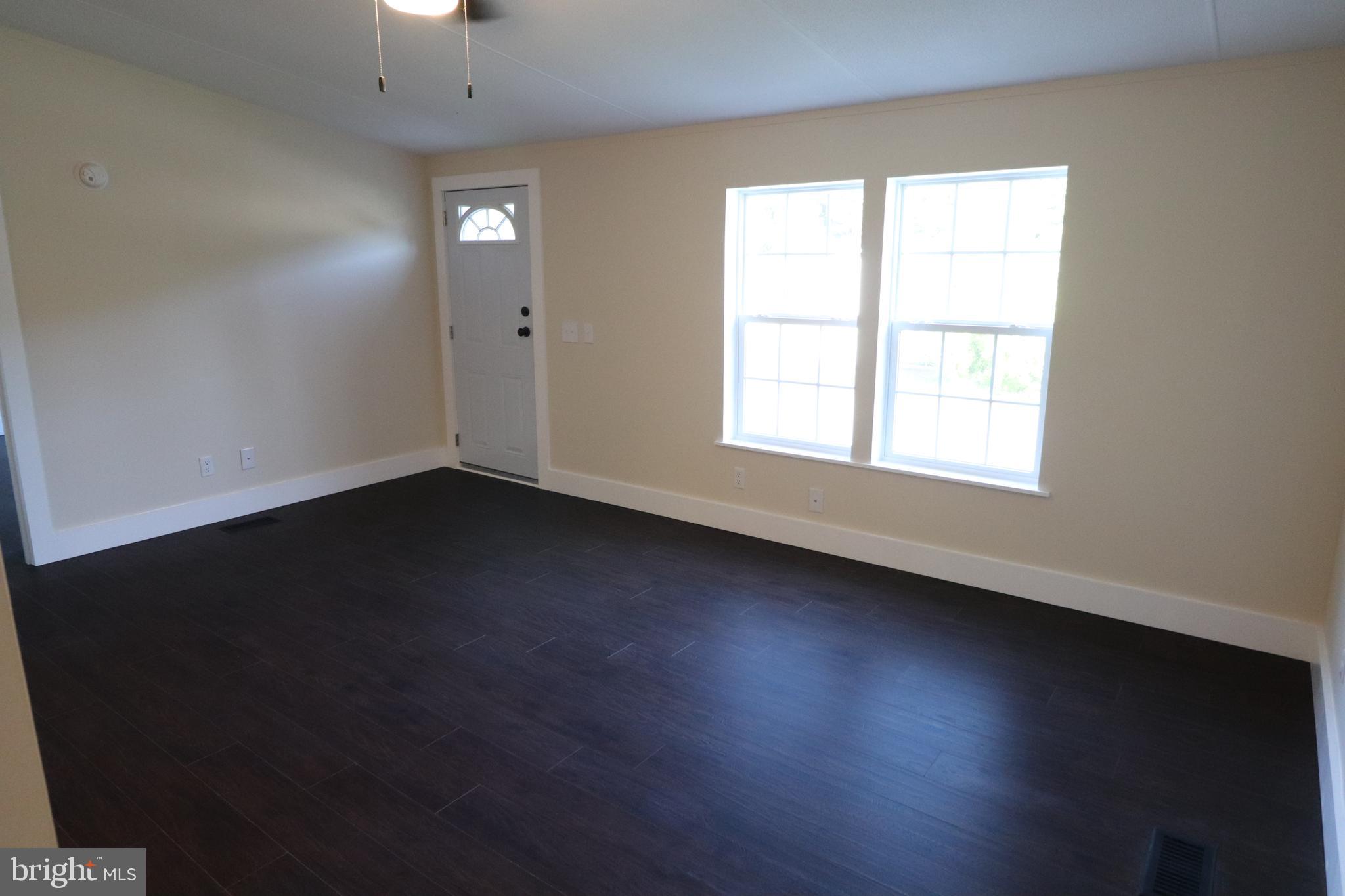1215 Blue Mountain Cir