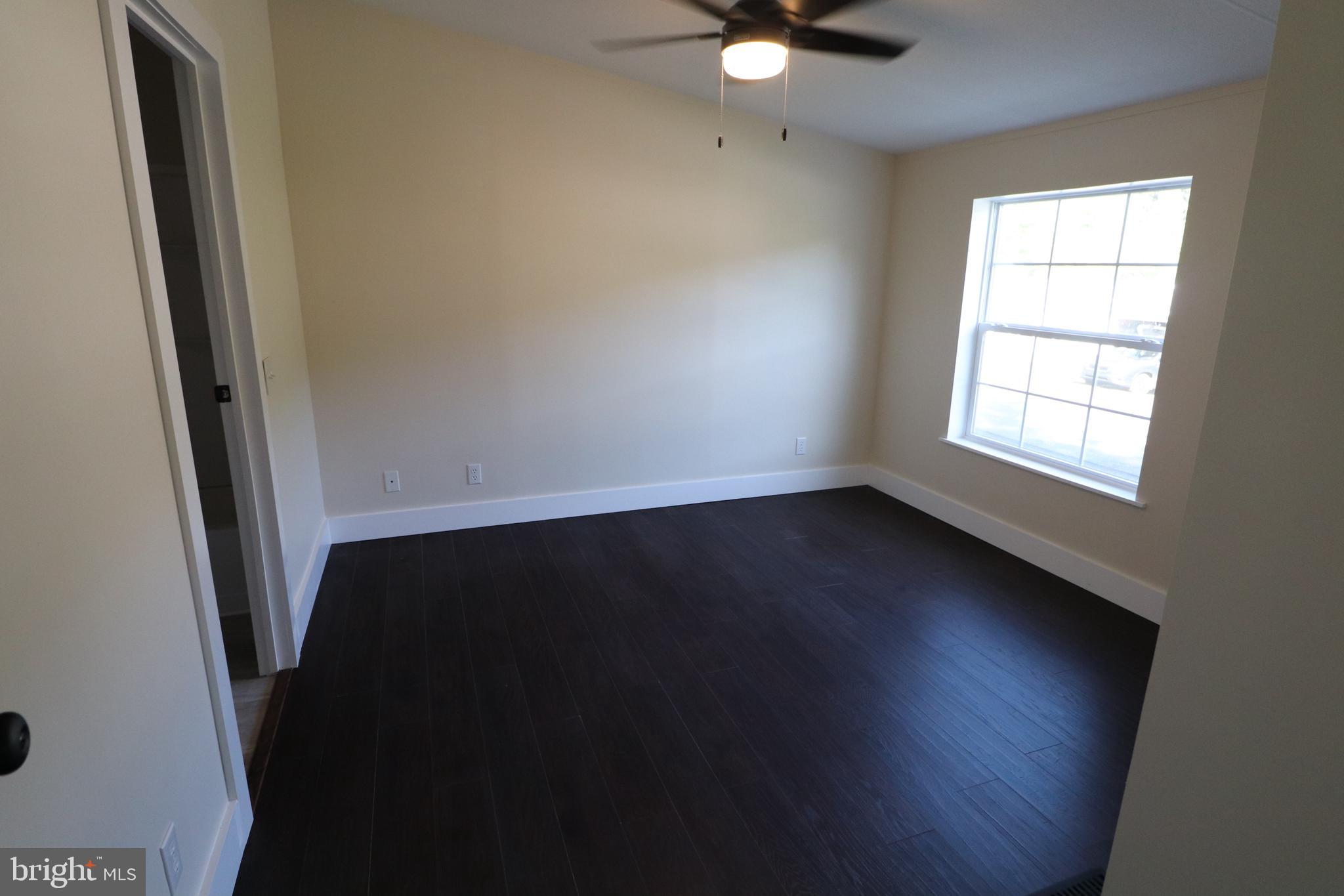 1215 Blue Mountain Cir