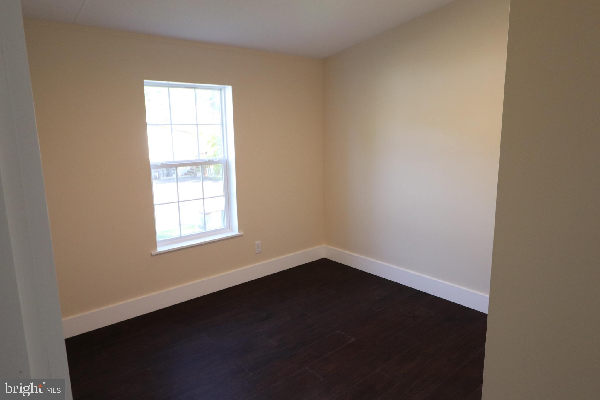 1215 Blue Mountain Cir