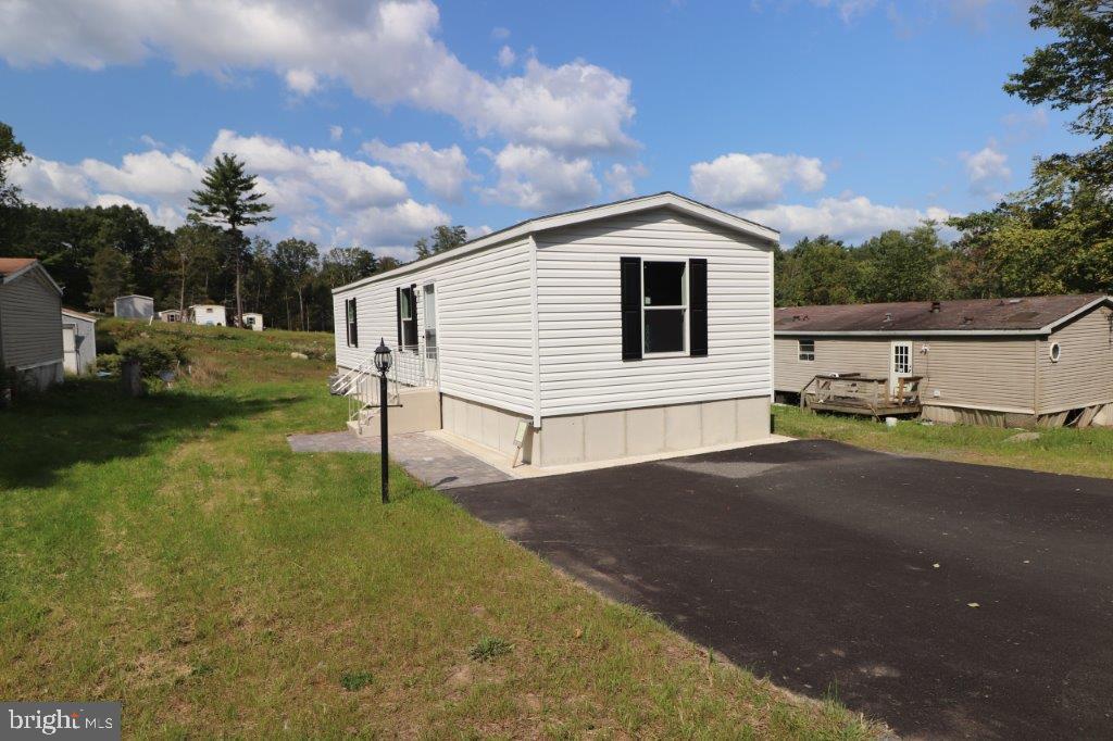 4003 Mountain Vista Rd