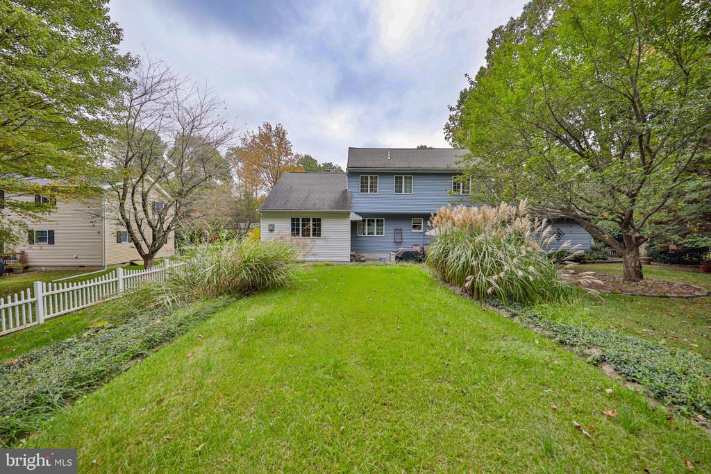 1614 Sugar Ln