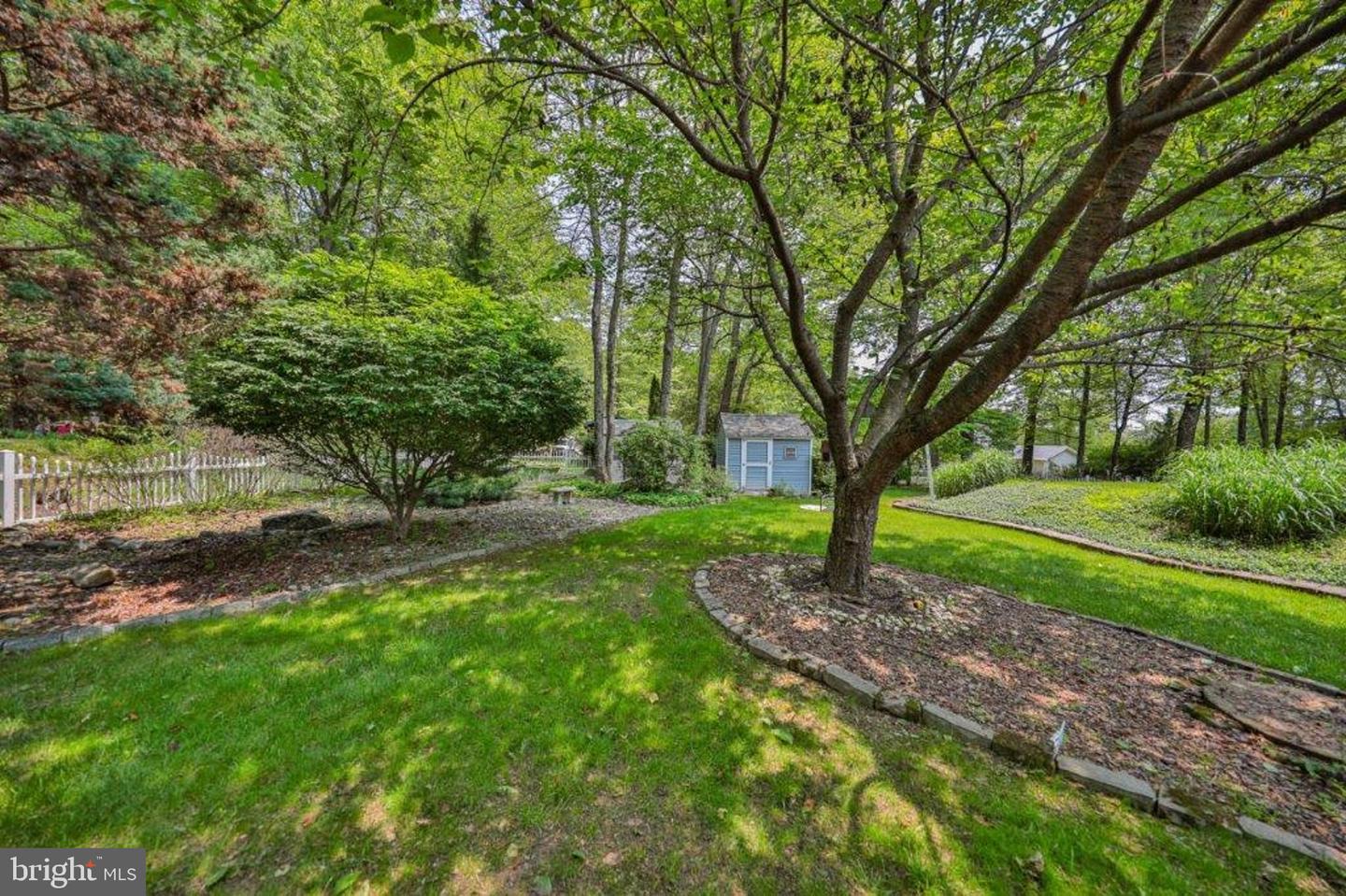 1614 Sugar Ln