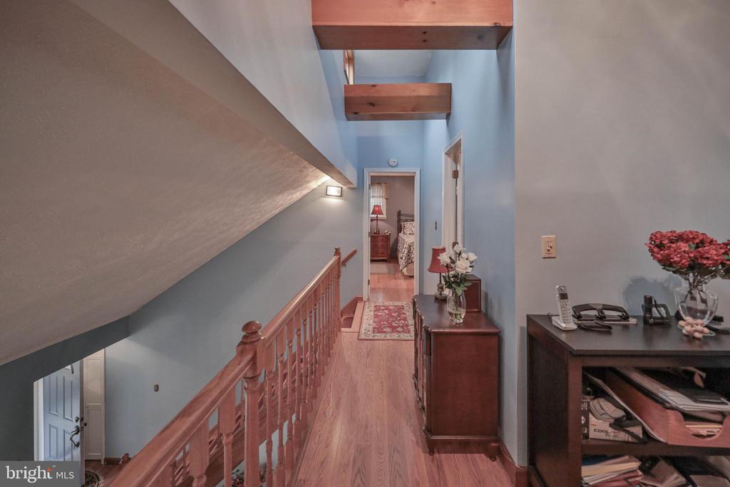 1614 Sugar Ln
