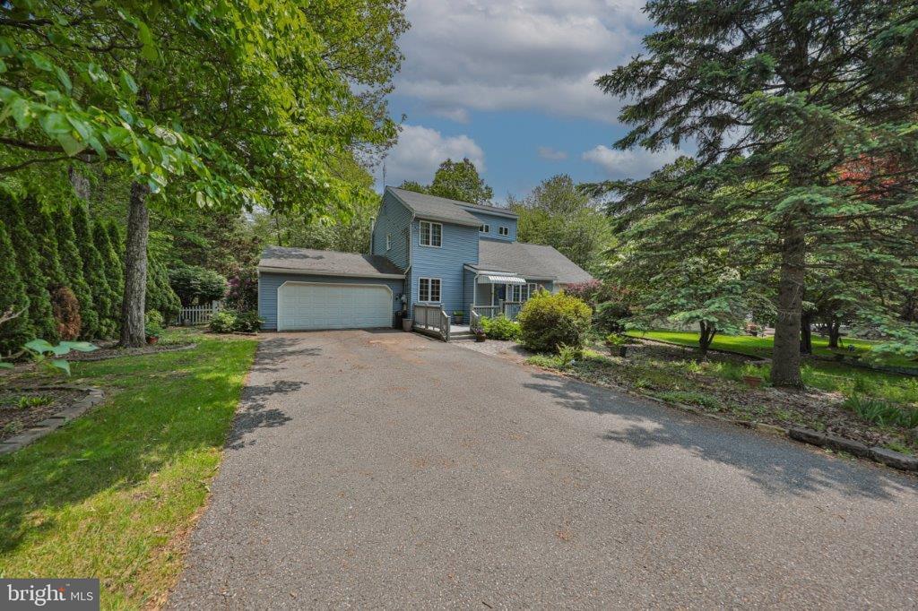 1614 Sugar Ln
