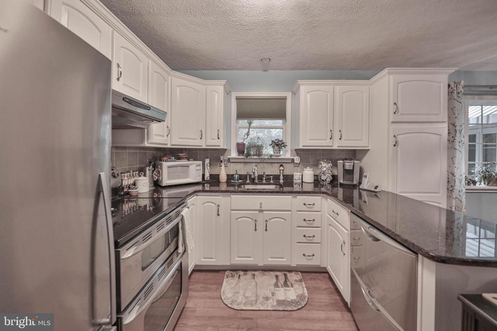1614 Sugar Ln