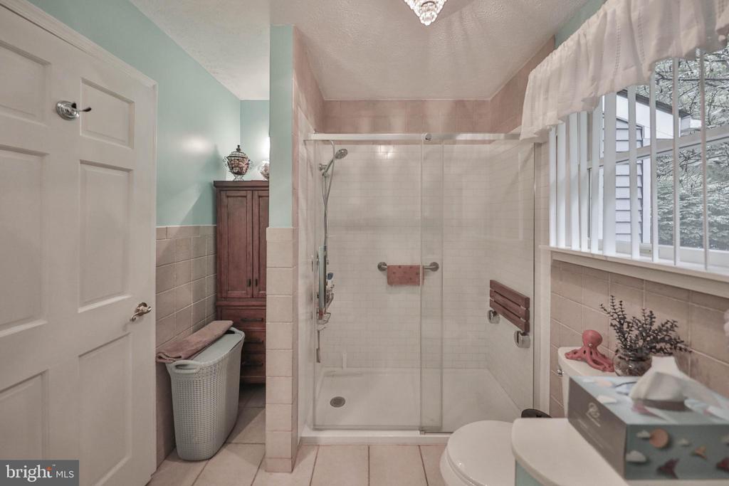 1614 Sugar Ln