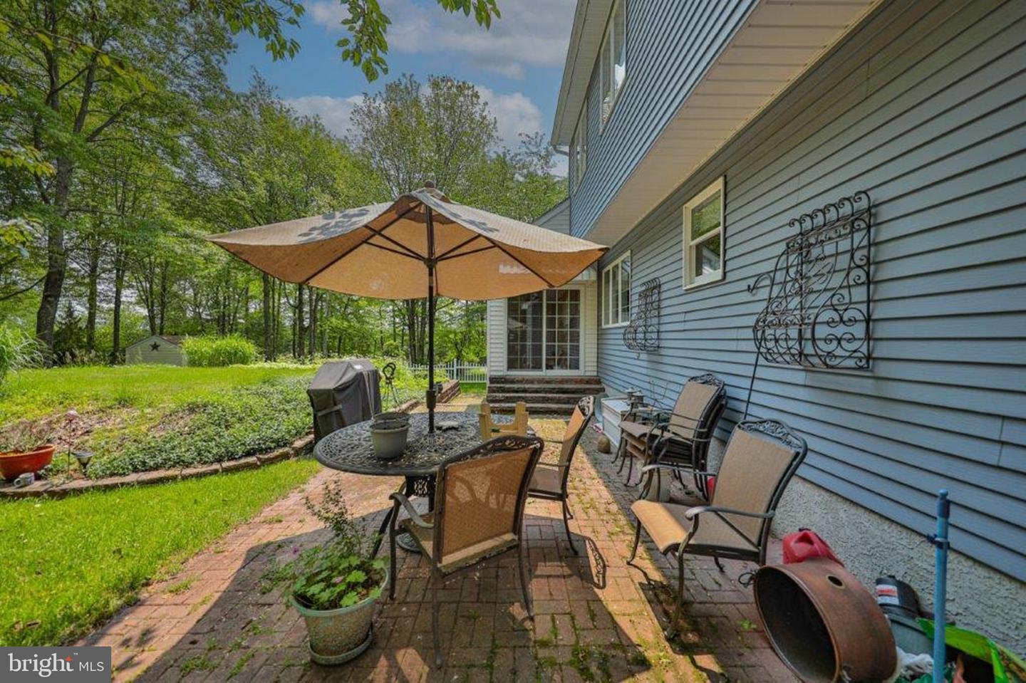1614 Sugar Ln