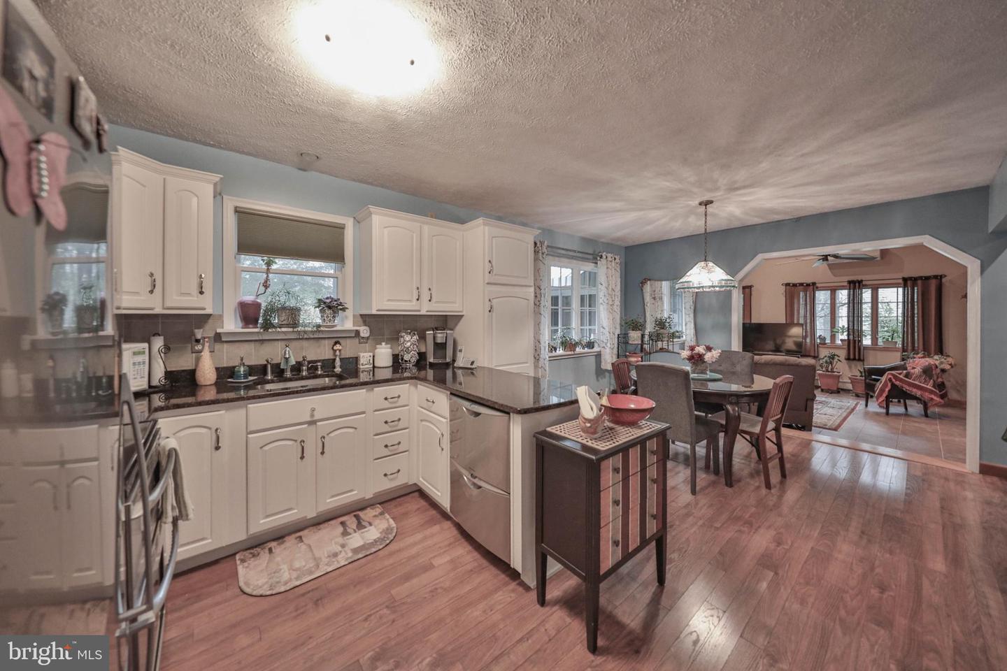 1614 Sugar Ln