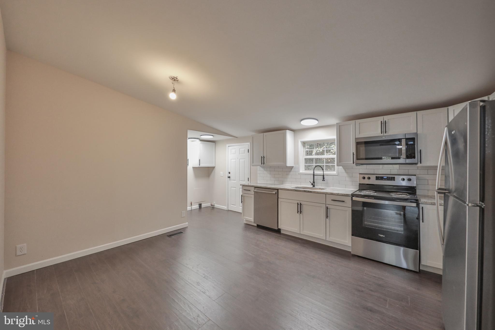 1243 BLUE MOUNTAIN CIRCLE