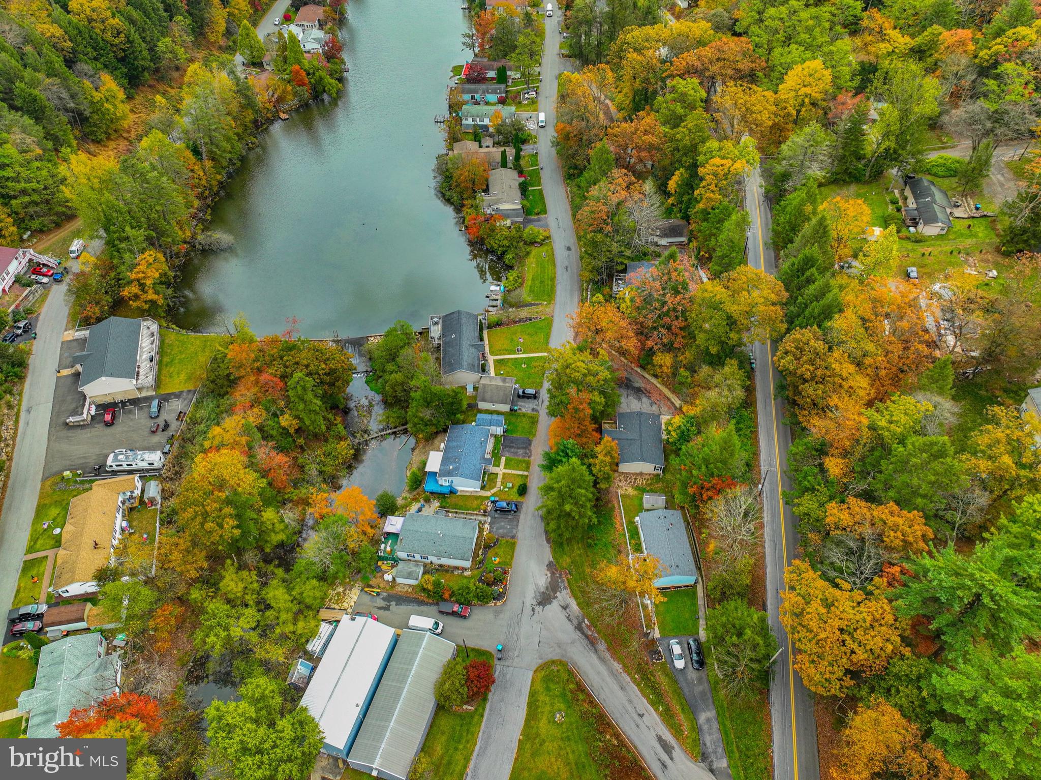 1243 BLUE MOUNTAIN CIRCLE