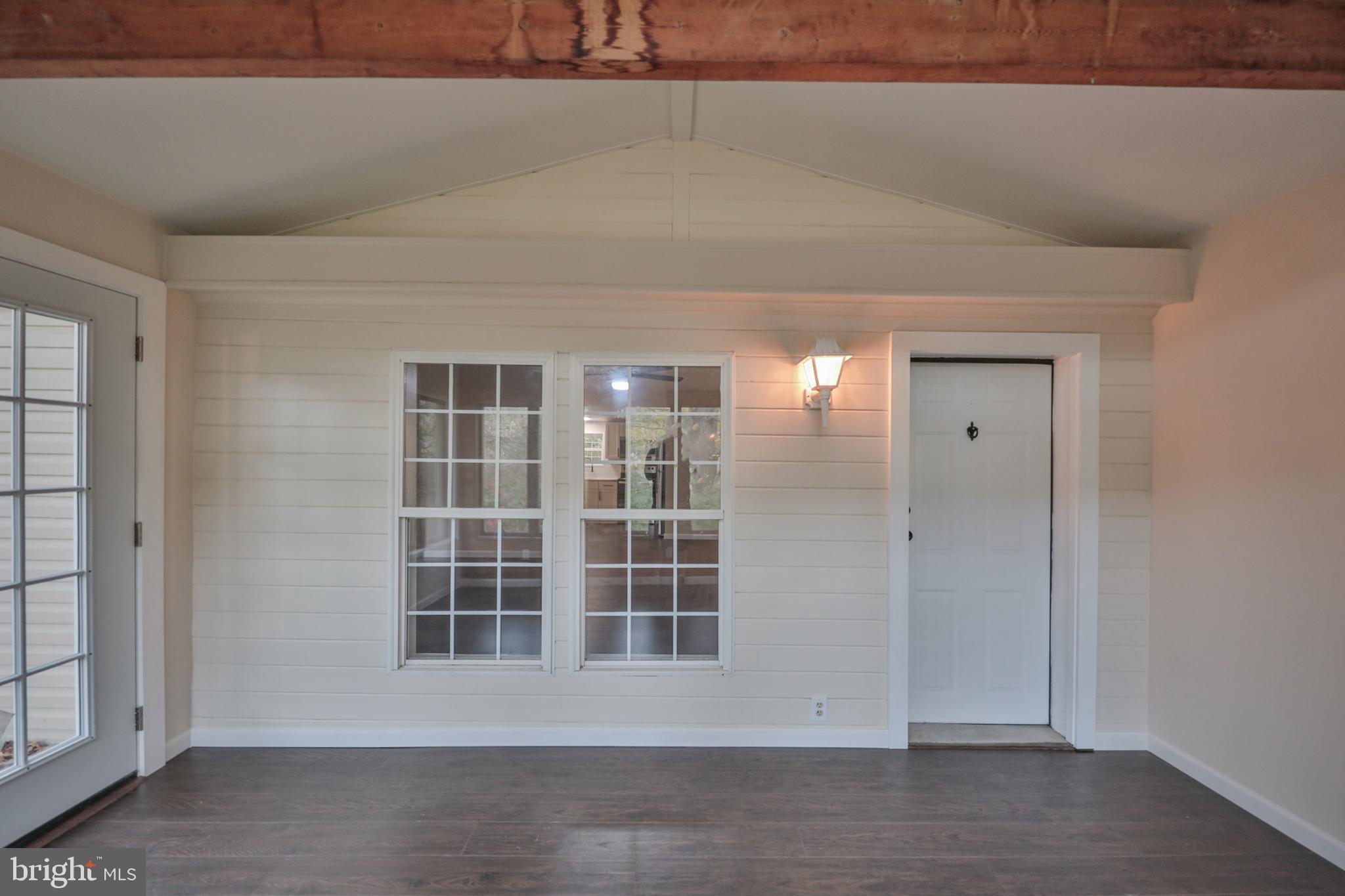 1243 BLUE MOUNTAIN CIRCLE