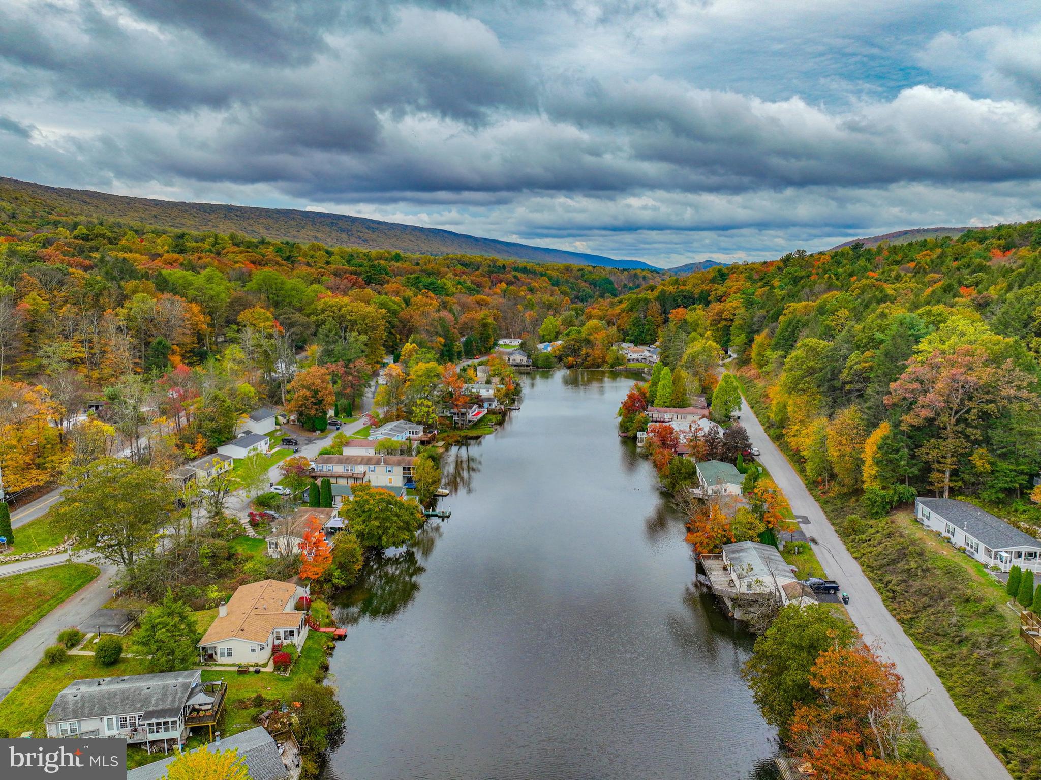 1243 BLUE MOUNTAIN CIRCLE