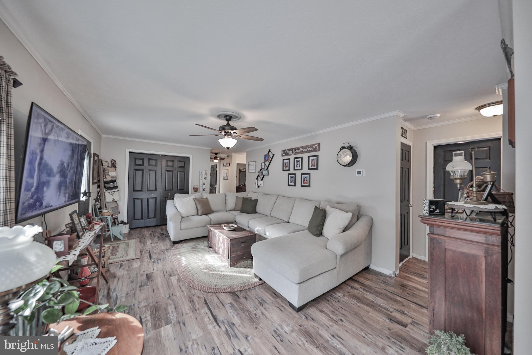 1242 BLUE MOUNTAIN CIRCLE