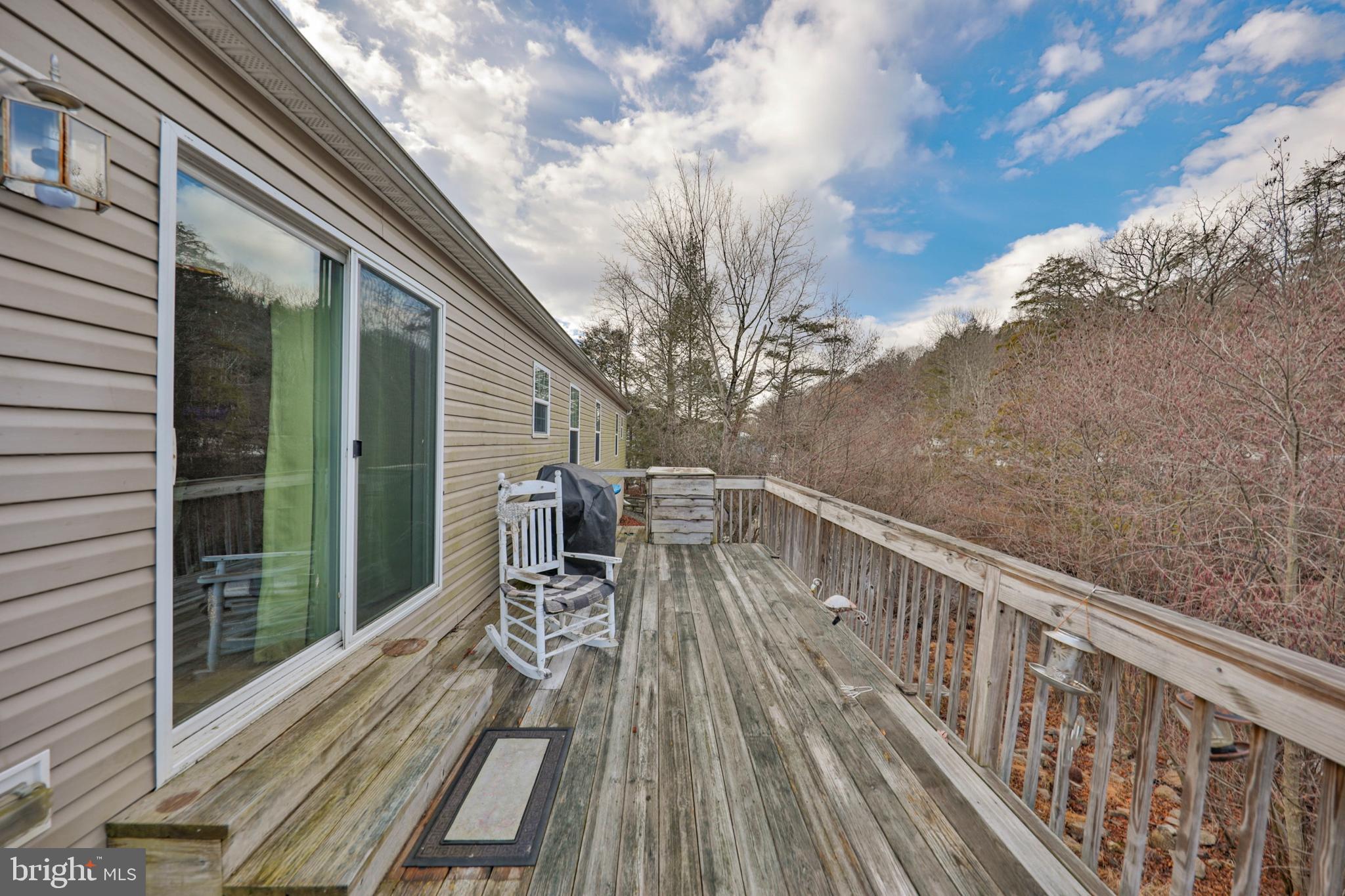 1242 BLUE MOUNTAIN CIRCLE