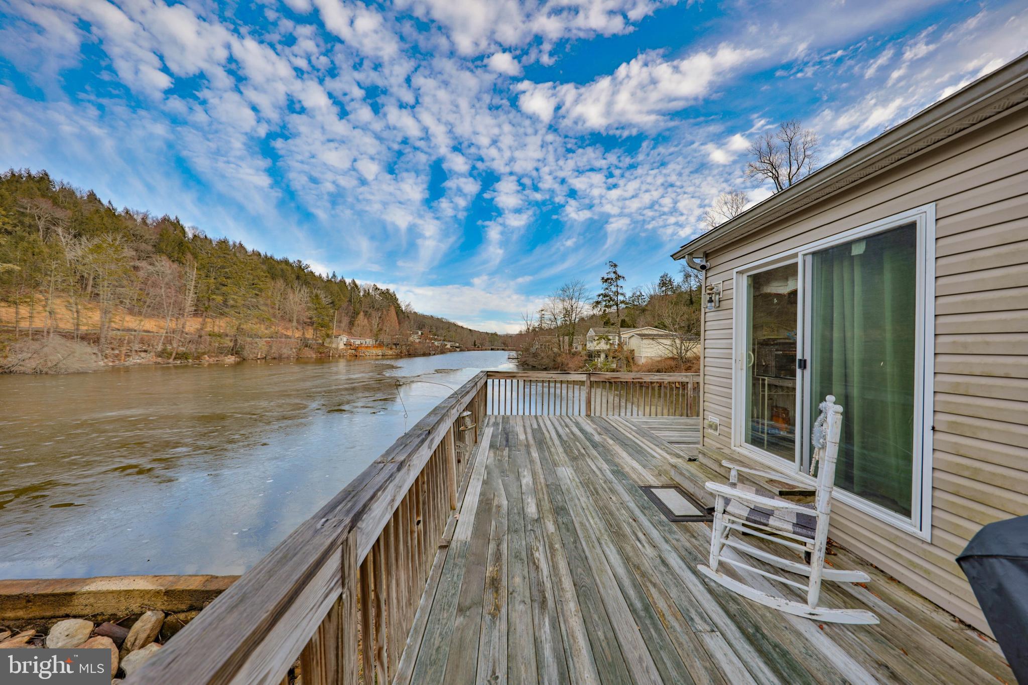 1242 BLUE MOUNTAIN CIRCLE