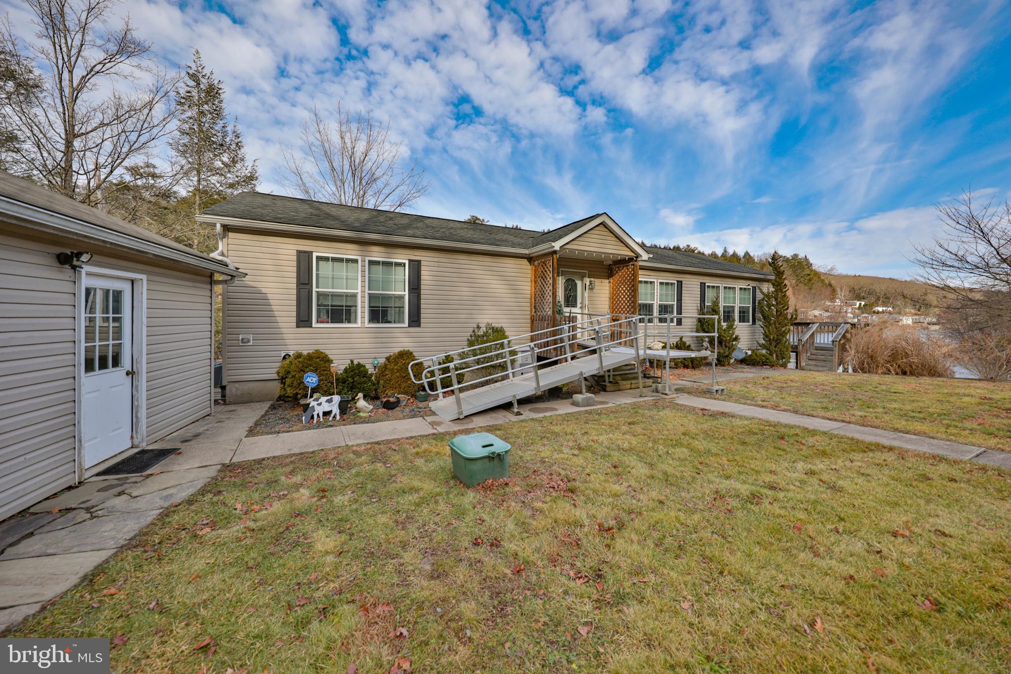 1242 BLUE MOUNTAIN CIRCLE