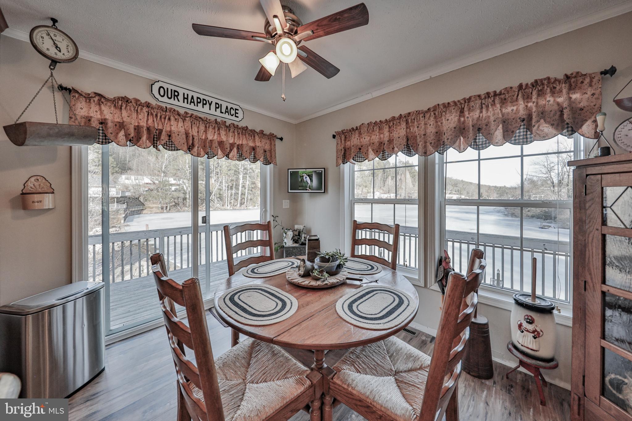 1242 BLUE MOUNTAIN CIRCLE