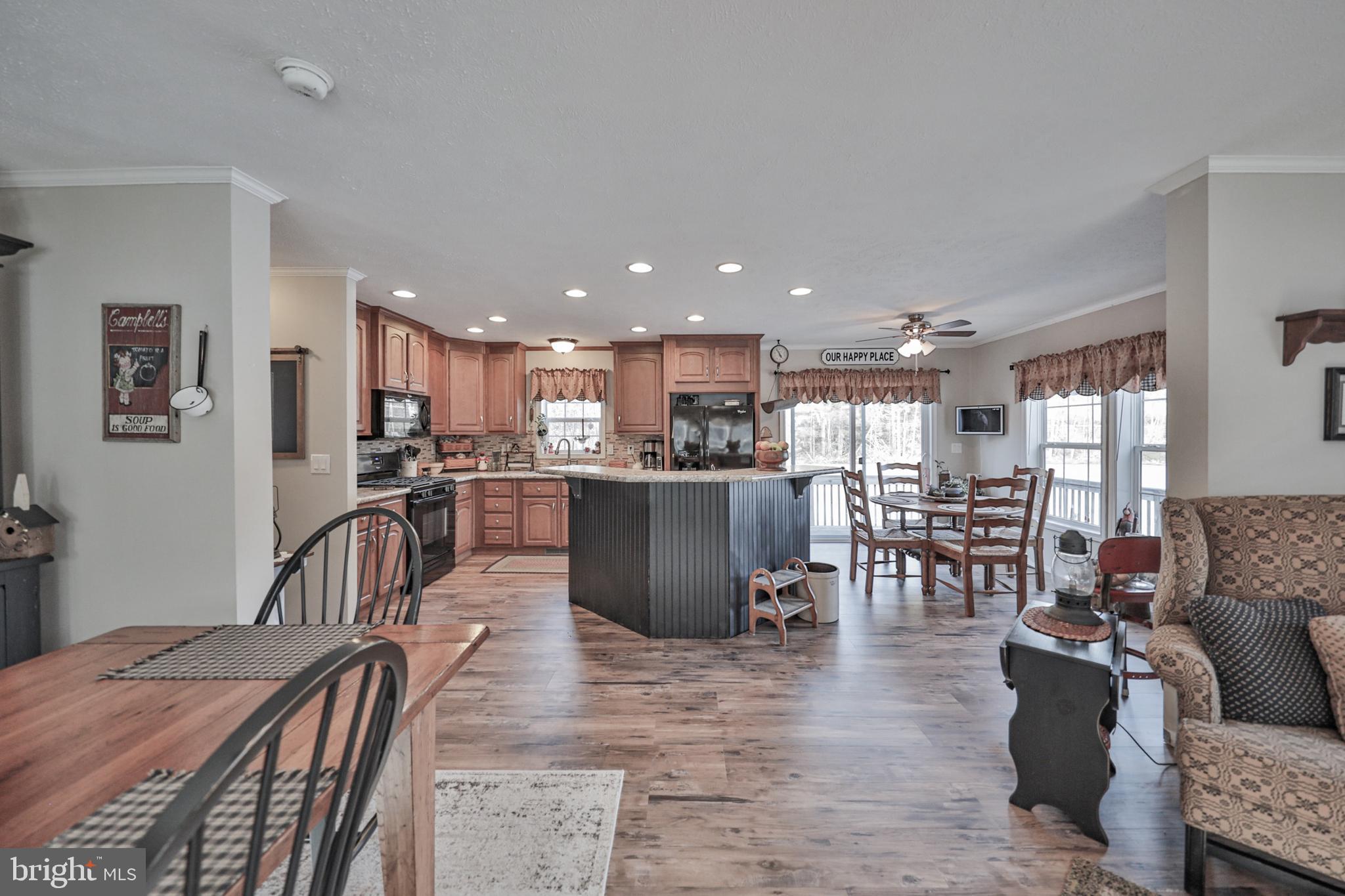 1242 BLUE MOUNTAIN CIRCLE