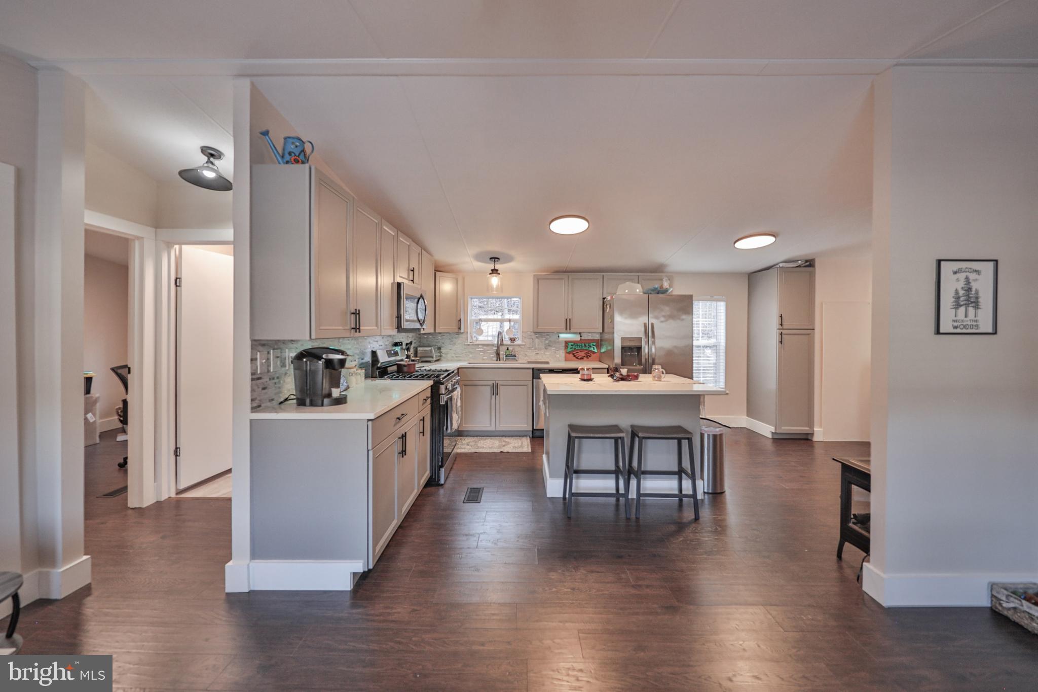 1215 BLUE MOUNTAIN CIRCLE