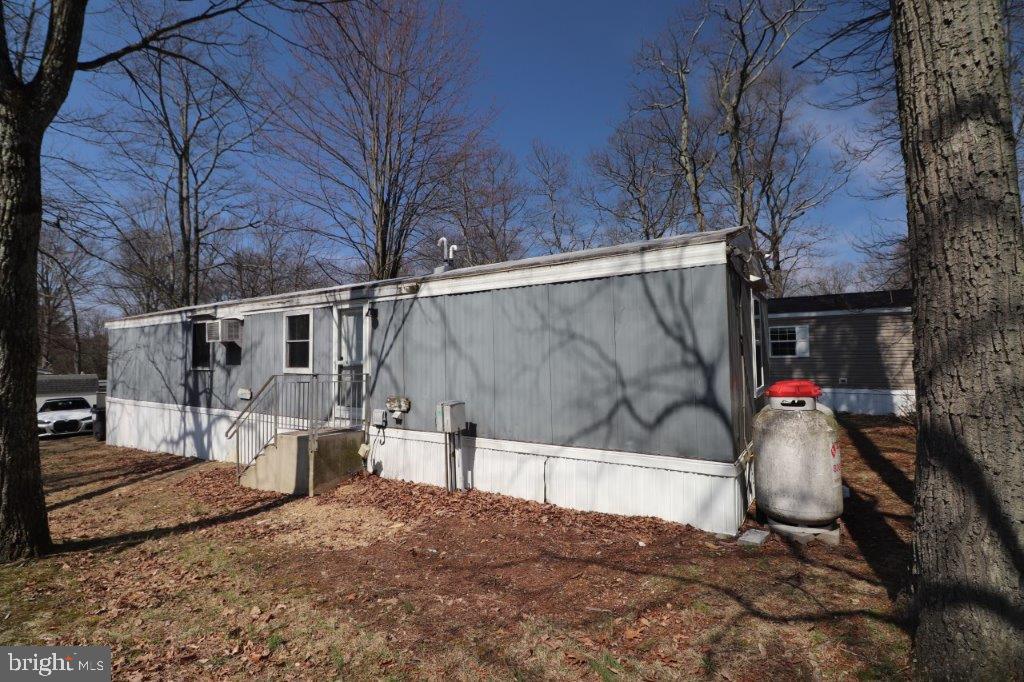 238 BIRCHWOOD LANE