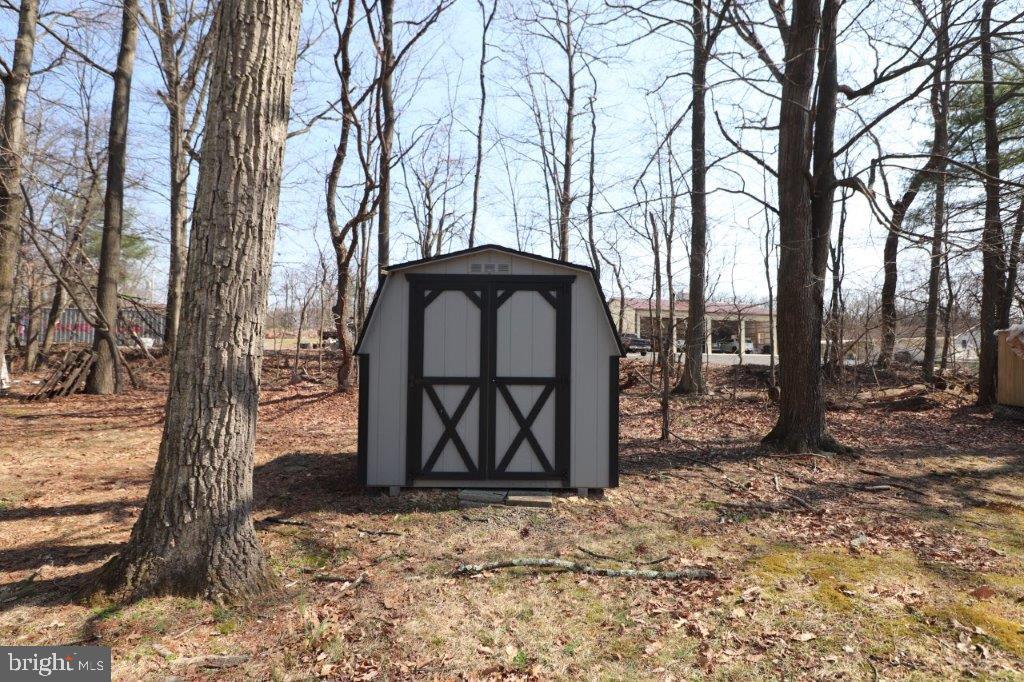 238 BIRCHWOOD LANE