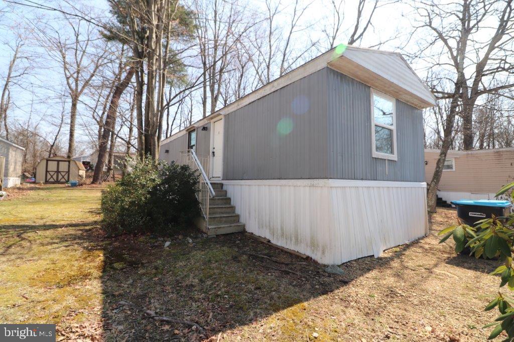 238 BIRCHWOOD LANE