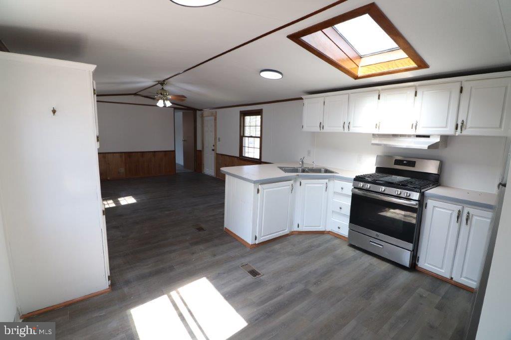 238 BIRCHWOOD LANE