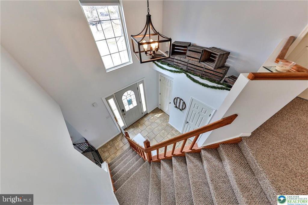 2260 REO DRIVE