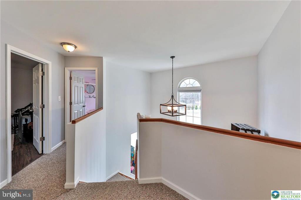 2260 REO DRIVE