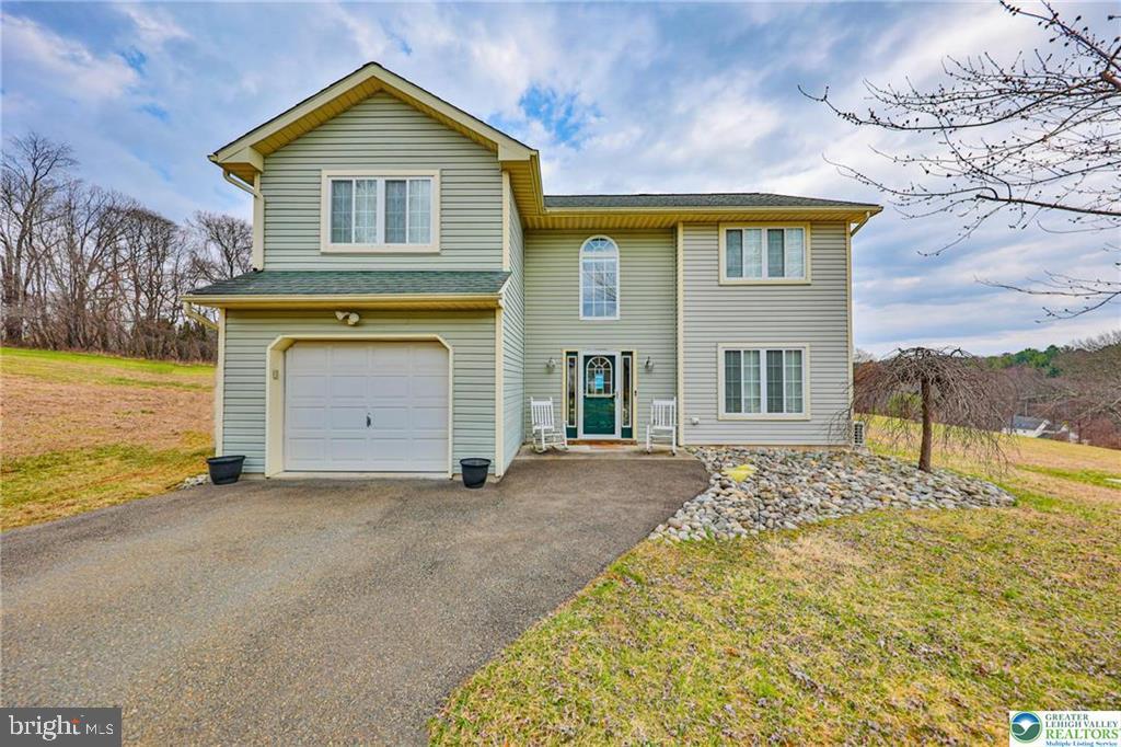 2260 REO DRIVE