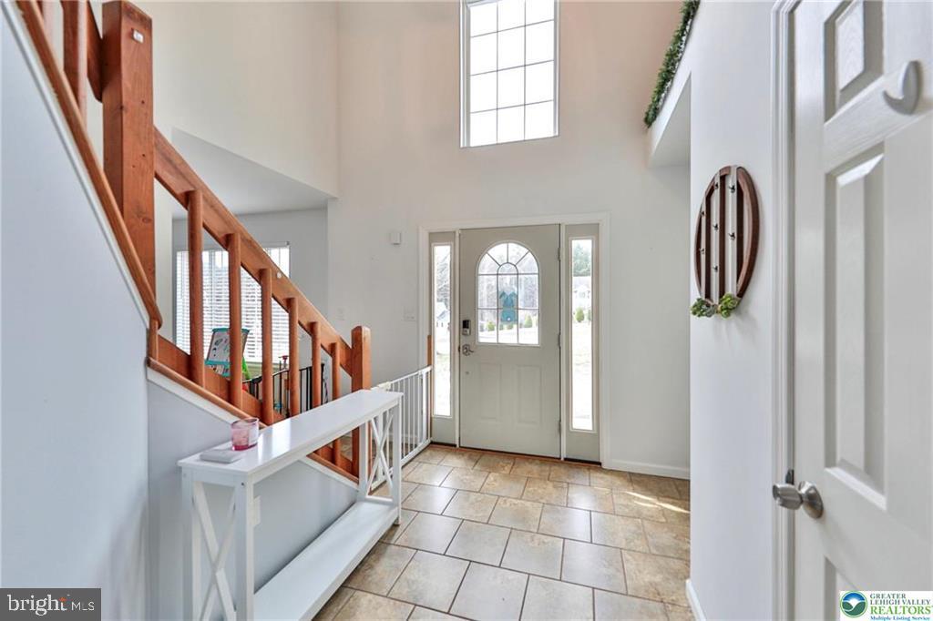 2260 REO DRIVE
