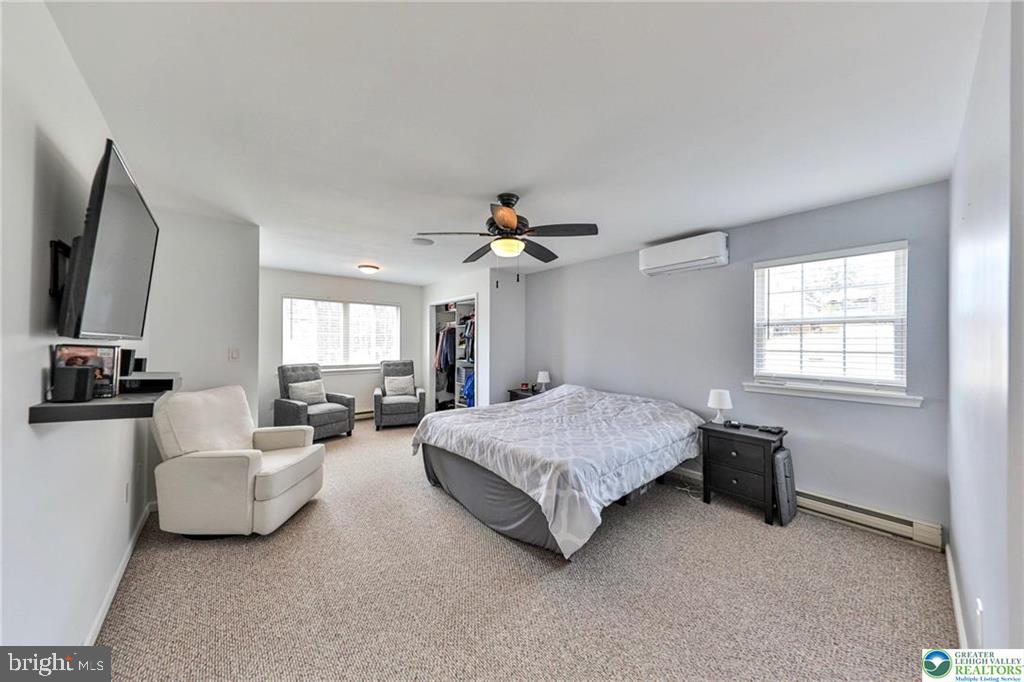 2260 REO DRIVE
