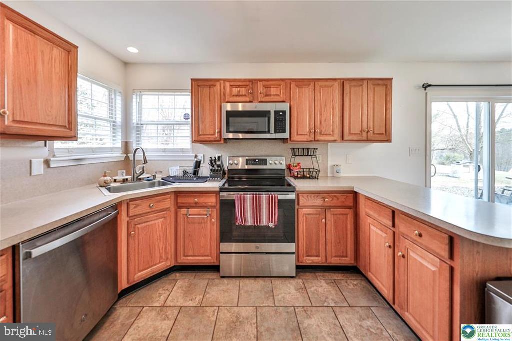 2260 REO DRIVE